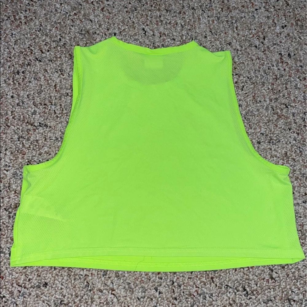 Mesh crop top - Picture 2 of 4